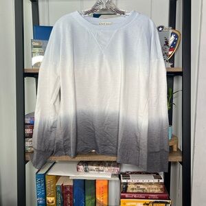 Knox Rose Light Gray Sweatshirt